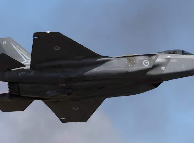 Italia intercepta aviones rusos en Estonia, las tensiones crecen de nuevo