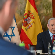 España se suma a coalición internacional contra Israel