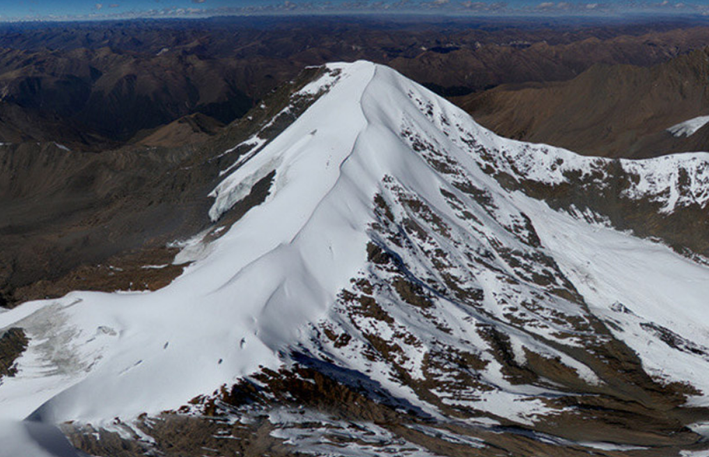 El monte Nama: uno de los destinos más peligrosos del mundo