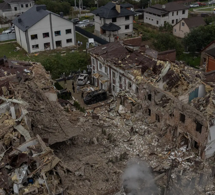 Rusia ataca durante 12 horas seguidas azotando a Kiev con drones y misiles