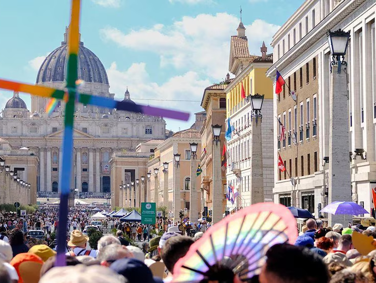 Católicos LGTBIQ realizan primer gran peregrinaje