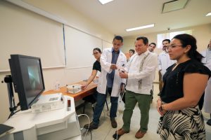 Gobierno del Renacimiento Maya invirtió casi 20 millones de pesos en la adquisición de equipos de última generación para el Hospital Regional de Alta Especialidad