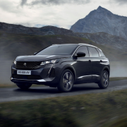 ¿Cómo es el coche Peugeot 3008 2025 en México?