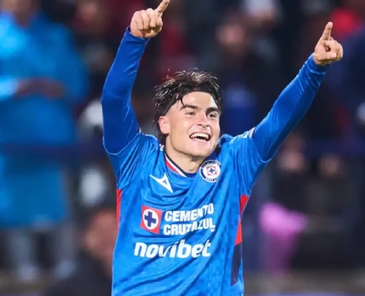 Cruz Azul consiguió la victoria en épica remontada