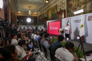 El mandatario estatal destacó que con estas nuevas medidas se garantiza justicia social, certeza y seguridad en las pensiones de las y los trabajadores al servicio del Gobierno de Yucatán