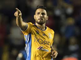 Andy Delort tuvo un paso breve pero notable con Tigres UANL (2016–2017), donde llegó para acompañar a André-Pierre Gignac. Durante su estancia, jugó 386 minutos, anotando 4 goles (3 en Liga MX y 1 en Concachampions).