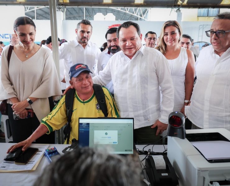 ¡Trámites sin filas! Díaz Mena inaugura Ventanilla Única Estatal Móvil en Kanasín