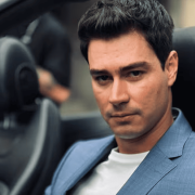 El actor Manuel Masalva regresa a México