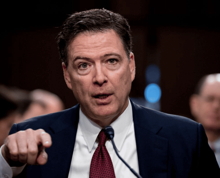 Exdirector del FBI acusado