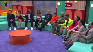 Aunque la llamada se realizó en el confesionario, los habitantes lo pudieron ver, y Dalilah y Shiky compañeros de Facundo en el cuarto día.