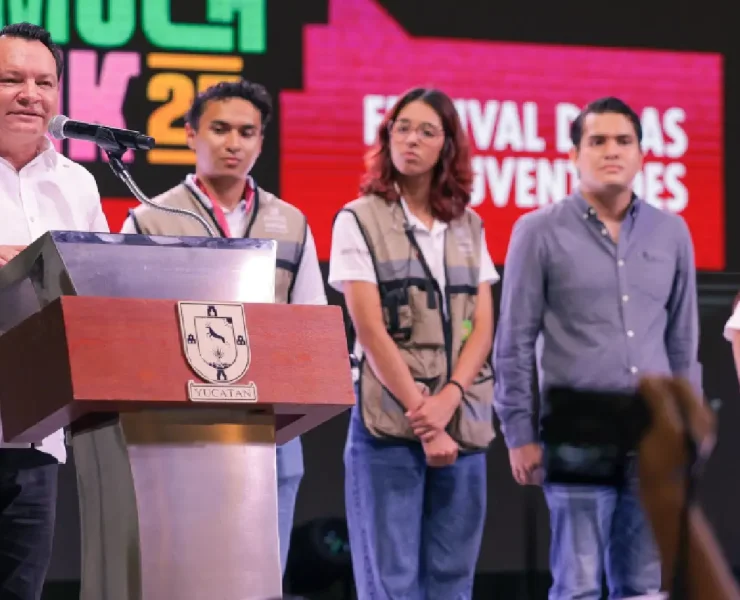 Joaquín Díaz Mena inauguró el Much’ Ik con gran celebración