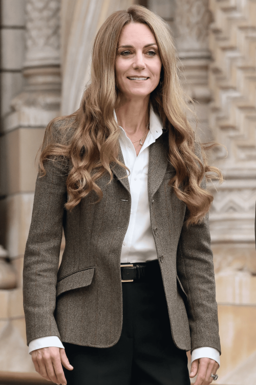 Kate Middleton reaparece con fuerza