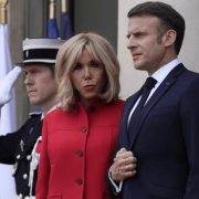 Los Macron presentarán pruebas fotográficas y científicas
