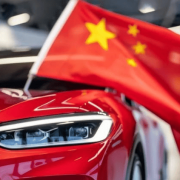 México planea aumentar a los aranceles a vehículos chinos