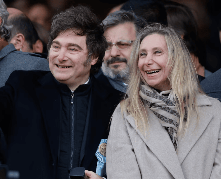 Milei denuncia a periodistas