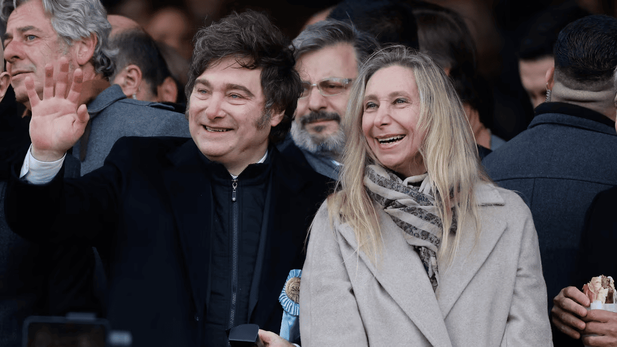 Milei denuncia a periodistas