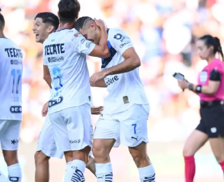 Monterrey se aferró al liderato general con dramática victoria