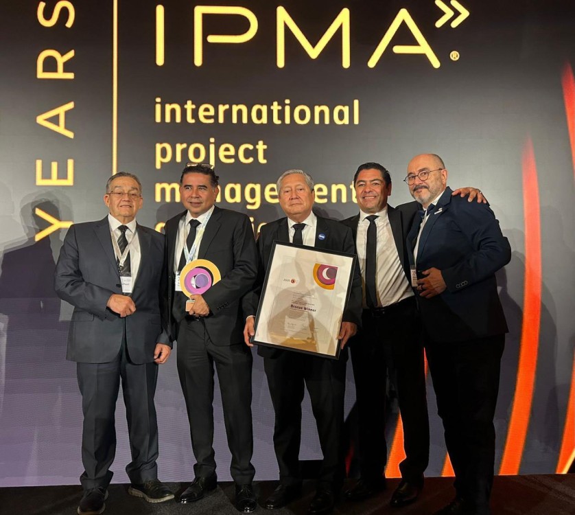 Refinería Olmeca recibe reconocimiento internacional por su innovación y aportes a la soberanía energética de México