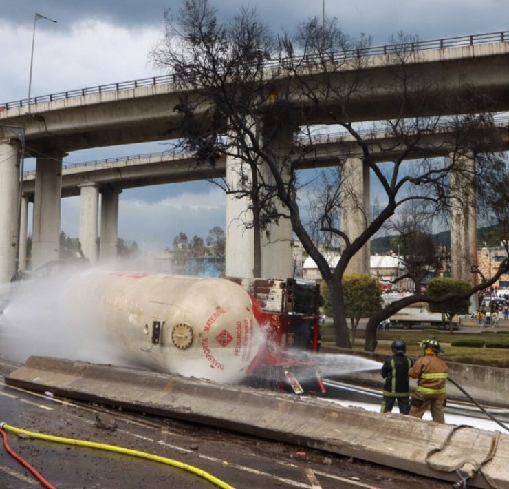 Explosión en Iztapalapa: víctimas siguen sumando y dudas persisten sobre la causa del accidente