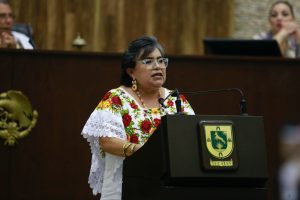 La diputada Maribel Chuc destacó en tribuna que la reforma representa un acto de justicia social y un compromiso cumplido con la base trabajadora.