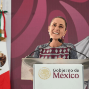 Sheinbaum destaca en Sinaloa