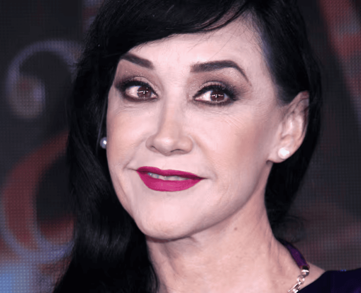 Susana Zabaleta enfrenta abucheos de la prensa