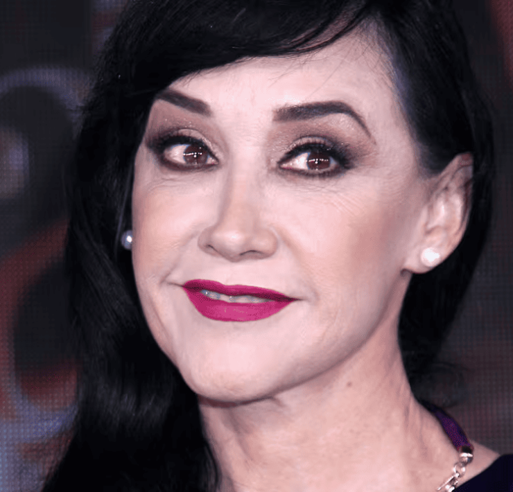 Susana Zabaleta enfrenta abucheos de la prensa