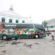Tabasco presenta autobús turístico Tabasco en Movimiento