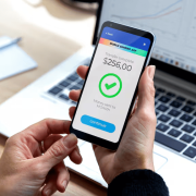 Transferencias bancarias por apps cambian a partir de octubre