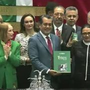 Entrega simbólica en San Lázaro: Rosa Icela Rodríguez lleva el Primer Informe de Sheinbaum sin discursos ni confrontaciones