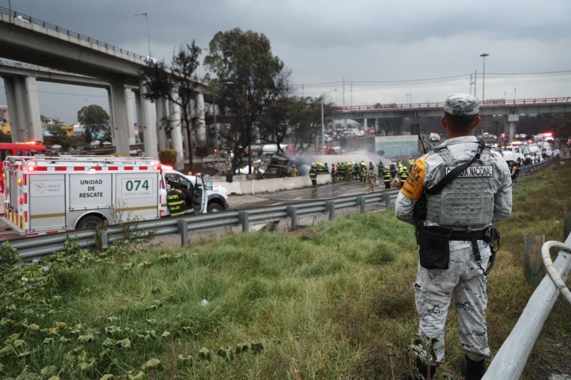 Se eleva a cuatro la cifra de fallecidos tras explosión de pipa en Iztapalapa