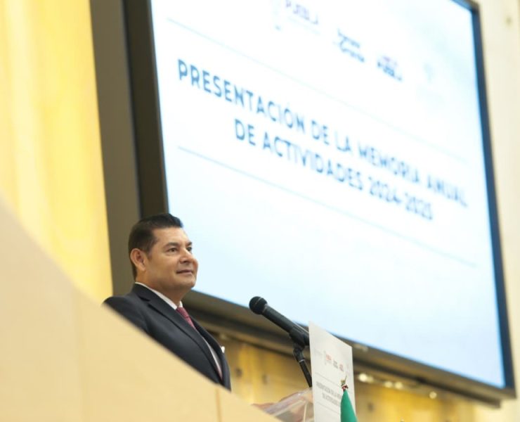 Alejandro Armenta subraya cooperación entre poderes en la presentación de la Memoria Anual del Poder Judicial de Puebla