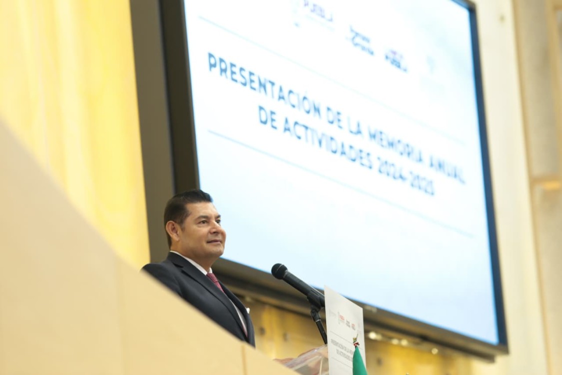 Alejandro Armenta subraya cooperación entre poderes en la presentación de la Memoria Anual del Poder Judicial de Puebla