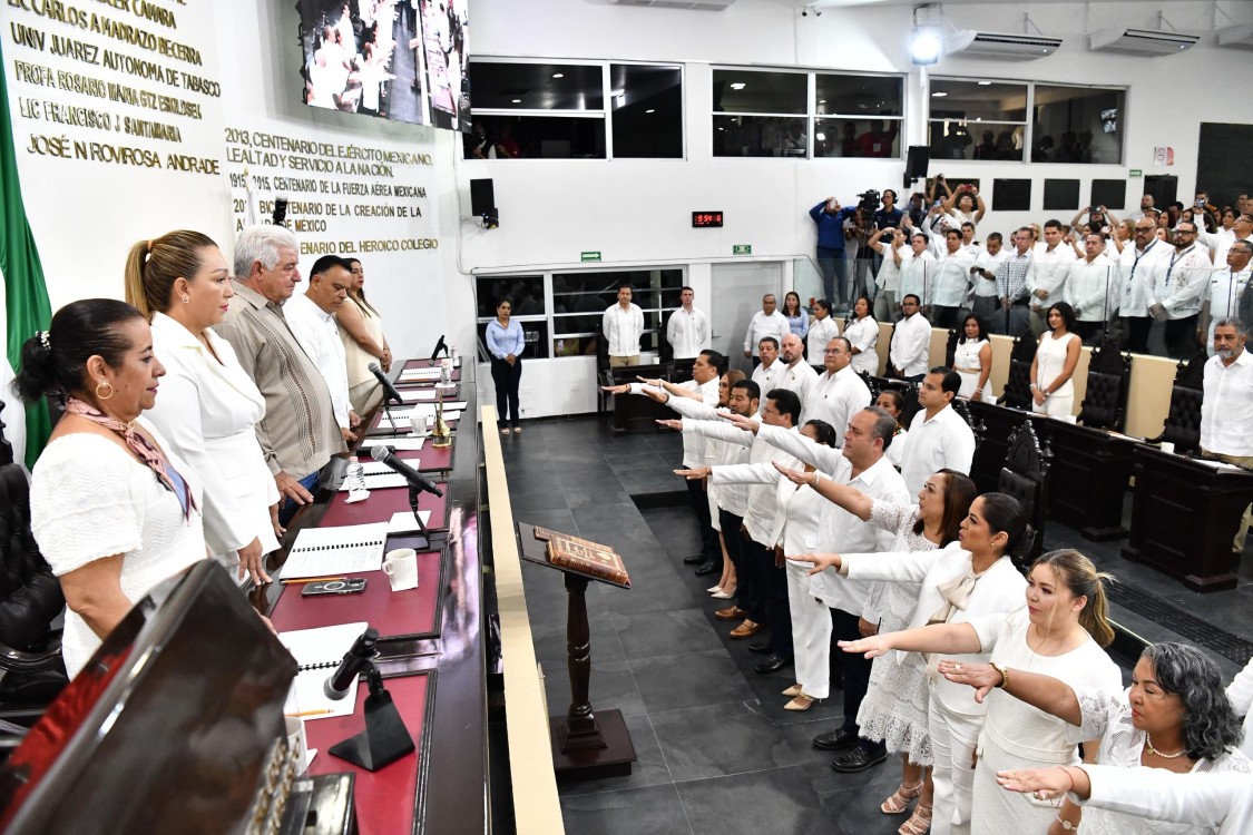 rindieron protesta las y los nuevos integrantes del Poder Judicial