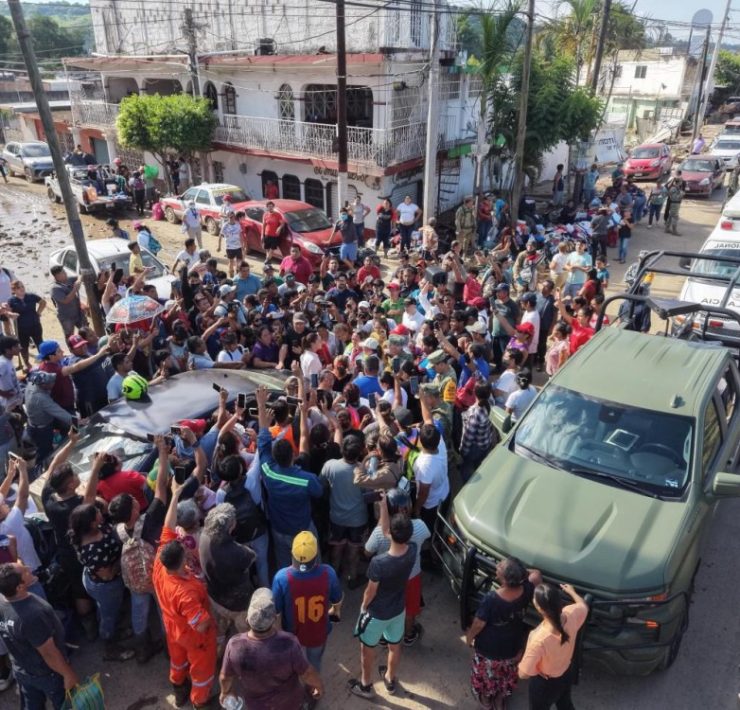 Lluvias en Puebla y Veracruz: Sheinbaum supervisa atención a damnificados
