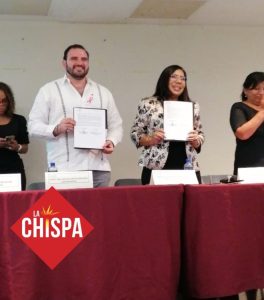 Firma del convenio de colaboración entre AMMJE Mérida y ANADE Yucatán