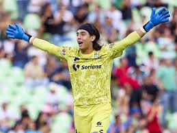 La actuación del portero Carlos Acevedo, evitó que el América le hiciera a Santos Laguna más de tres goles.