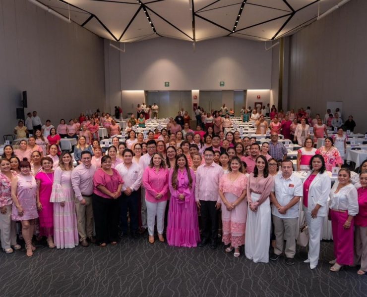 Agenda Rosa 2025: DIF Yucatán fortalece el Renacimiento Maya con acciones que llegan a los 106 municipios