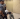 Agentes federales empujan a periodista en corte de inmigración