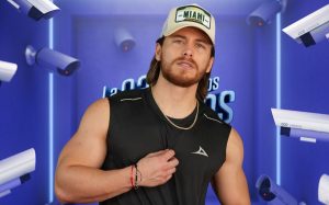 Según en las redes sociales se comenta, que Aldo De Nigris va a la cabeza en las votaciones. 