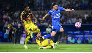 El Club América enfrenta momentos difíciles en la Jornada 14 del Torneo Apertura 2025, mientras busca recuperar su nivel pese a las recientes lesiones en el plantel.