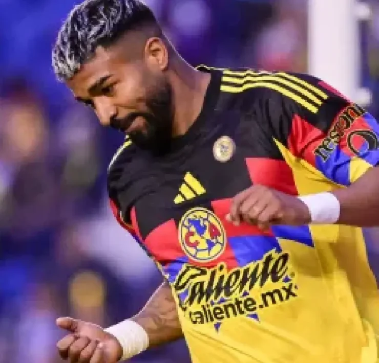 América acecha el liderato general tras golear a Santos Laguna