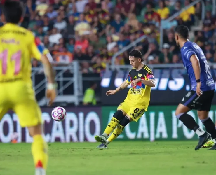 América evitó la derrota ante Mazatlán en el arranque de la jornada 15