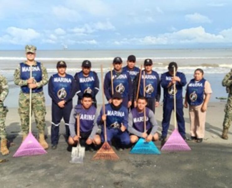 Armada de México realiza jornada de limpieza