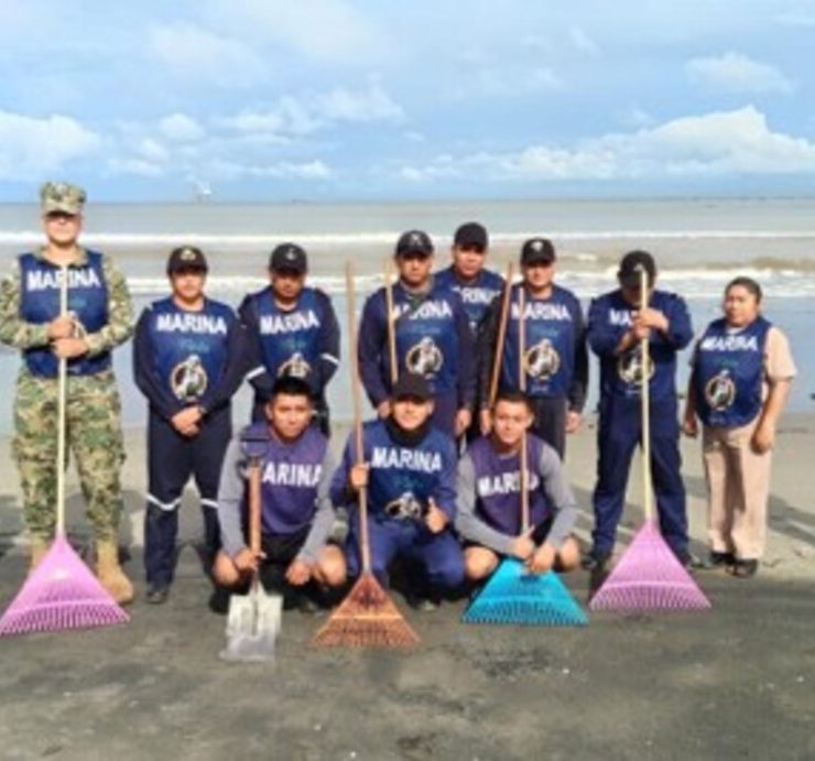 Armada de México realiza jornada de limpieza