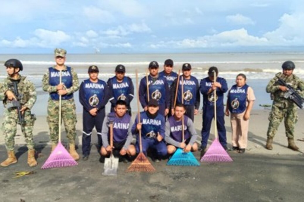 Armada de México realiza jornada de limpieza