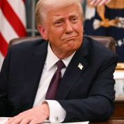 Trump congela a Chicago al detener los fondos destinados a este estado