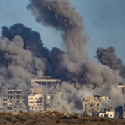 Israel ataca a pesar de propuesta de paz, misiles y bombas llueven en Gaza