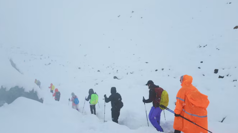 Escaladores quedaron varados en el Everest: ¿Qué ocurrió?