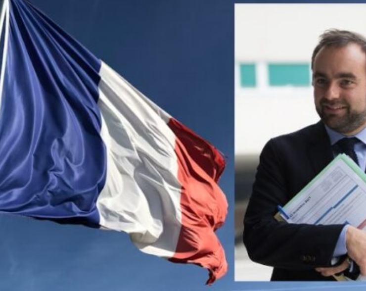 El primer ministro de Francia renuncia poco después de anunciar su gabinete